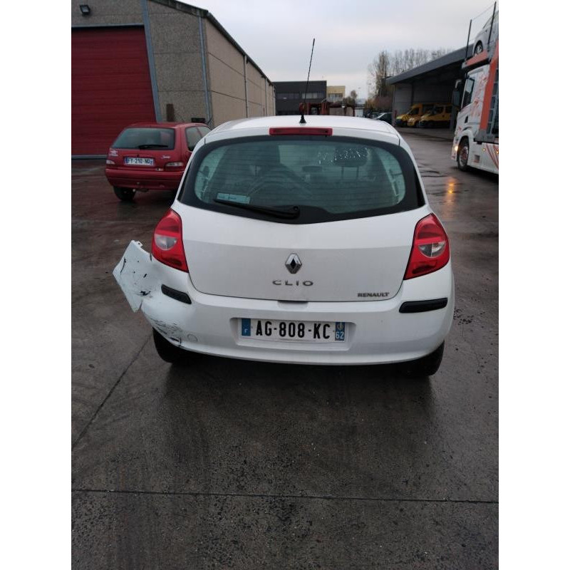 Pretensionneur de ceinture avant droit RENAULT CLIO 3 Photo n°5