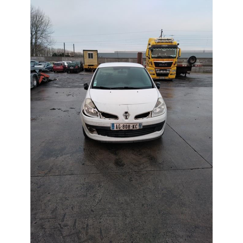 Pretensionneur de ceinture avant droit RENAULT CLIO 3 Photo n°9