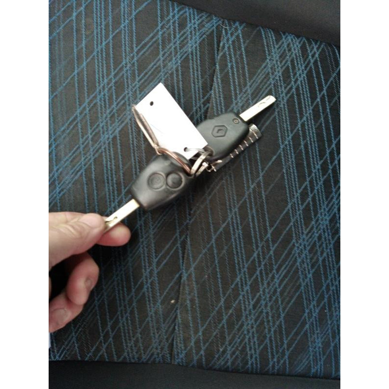 Pretensionneur de ceinture avant droit RENAULT CLIO 3 Photo n°16