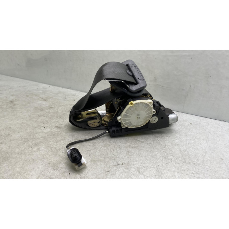 Pretensionneur de ceinture avant droit RENAULT CLIO 3 Photo n°2