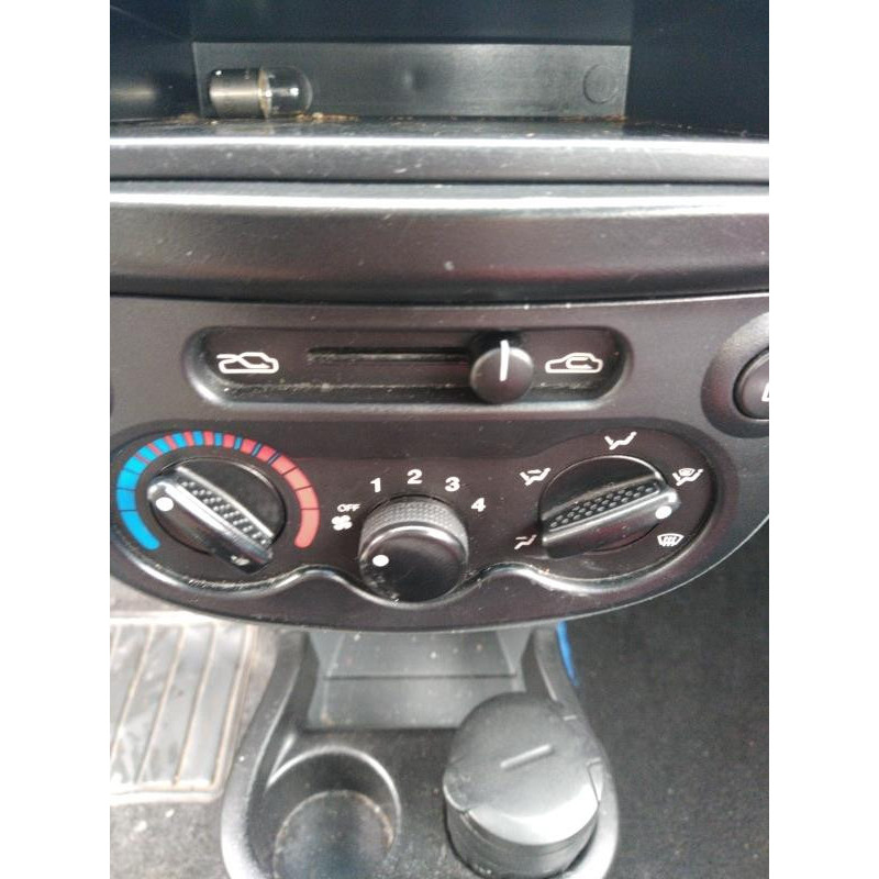 Etrier avant gauche (freinage) CHEVROLET MATIZ 2 Photo n°12