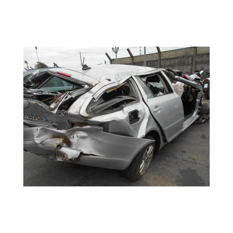 Etrier avant gauche (freinage) SKODA OCTAVIA 2 Photo n°6