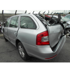 Etrier avant gauche (freinage) SKODA OCTAVIA 2