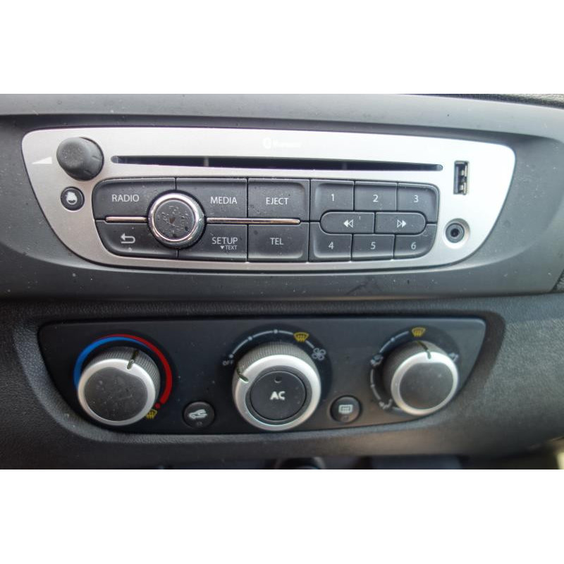 Etrier avant gauche (freinage) RENAULT SCENIC 3 Photo n°10