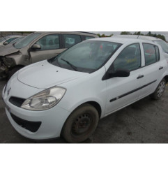 Pretensionneur de ceinture avant gauche RENAULT CLIO 3