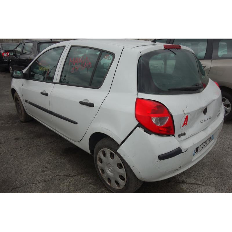 Pretensionneur de ceinture avant gauche RENAULT CLIO 3 Photo n°7