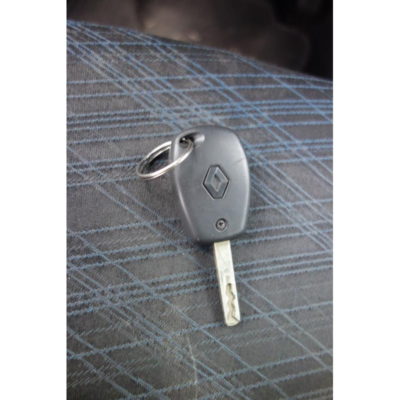 Pretensionneur de ceinture avant gauche RENAULT CLIO 3 Photo n°10