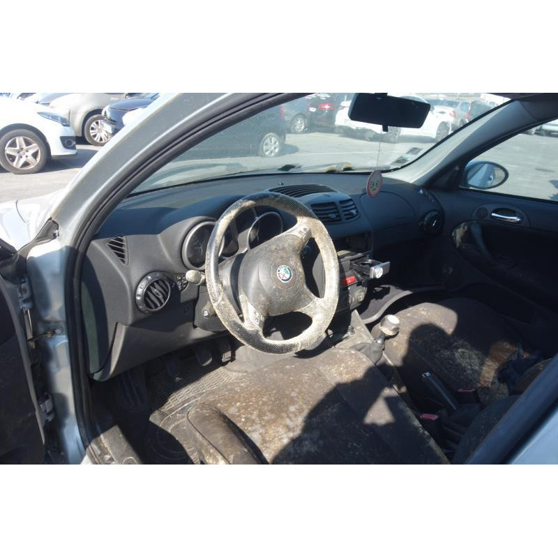 Pretensionneur de ceinture avant gauche ALFA ROMEO 147 Photo n°4