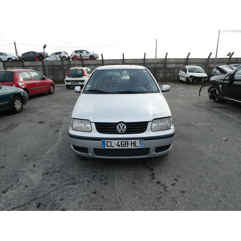 Pare choc arriere VOLKSWAGEN POLO 3 Photo n°9