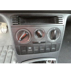 Pare choc arriere VOLKSWAGEN POLO 3