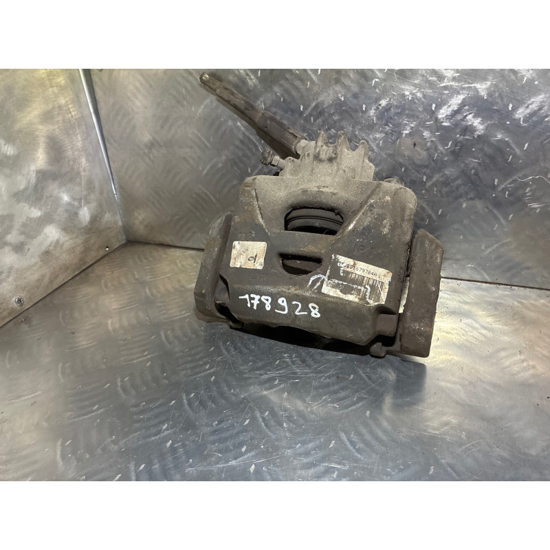 Etrier avant droit (freinage) RENAULT KANGOO 1 Photo n°1