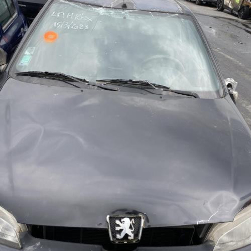 Serrure avant droit PEUGEOT 106 Photo n°4