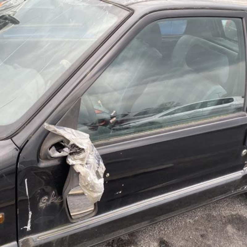 Serrure avant droit PEUGEOT 106 Photo n°5