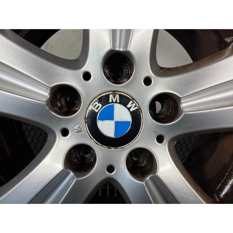 Jante BMW SERIE 1 E87 Photo n°3