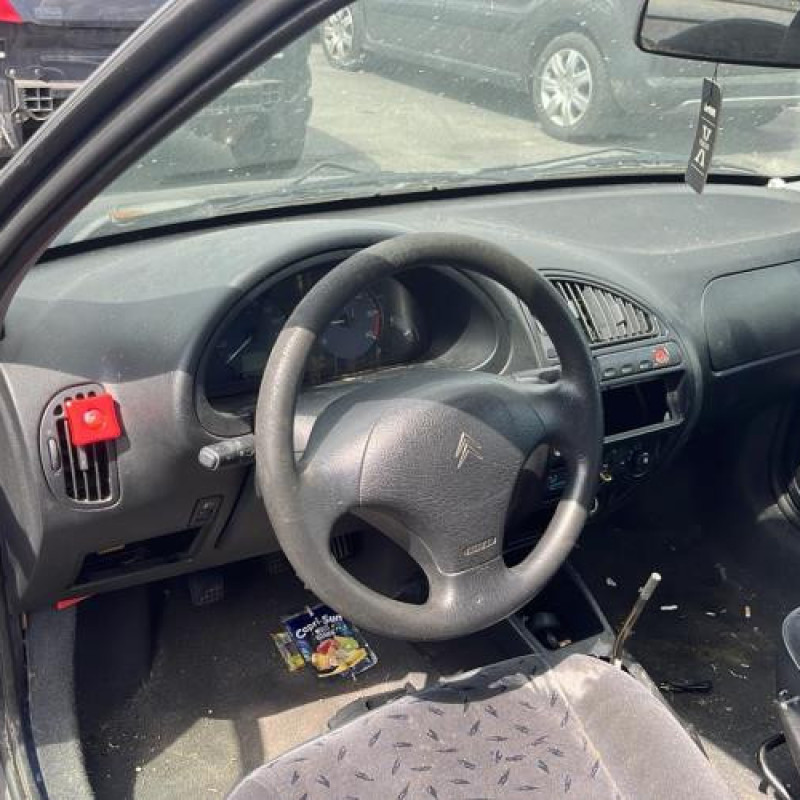 Optique avant secondaire droit (feux)(clignotant) CITROEN SAXO Photo n°10