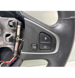 Volant RENAULT CLIO 4