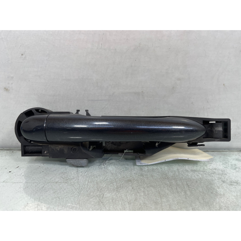 Poignee porte arriere droit RENAULT LAGUNA 3 Photo n°1