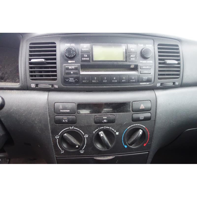 Bouchon de carburant TOYOTA COROLLA 10 Photo n°6