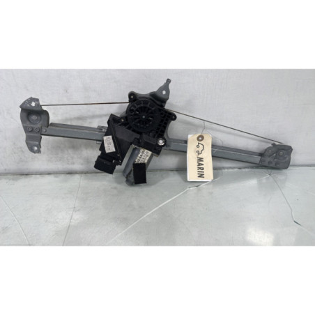 Leve vitre electrique arriere droit MERCEDES CLASSE C 202 Photo n°1