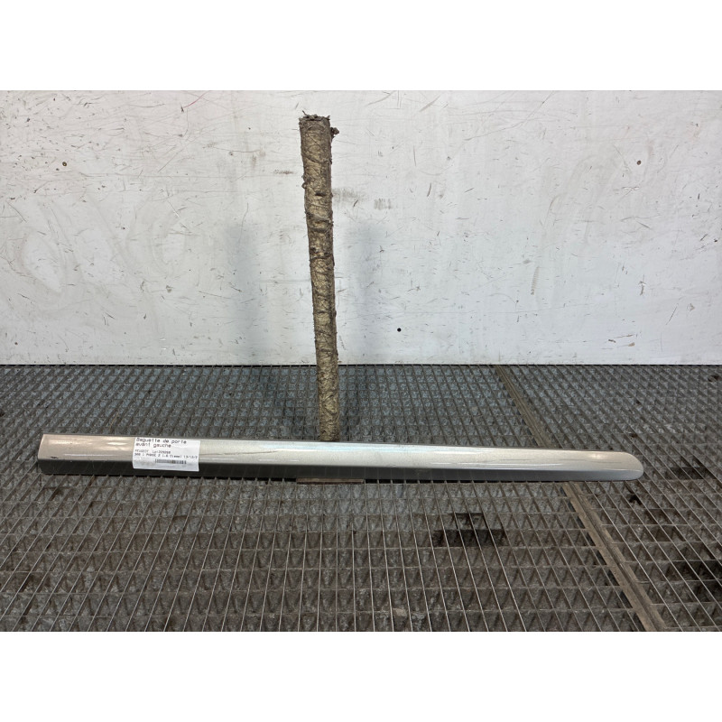Baguette de porte avant gauche PEUGEOT 308 1 Photo n°1