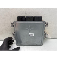 Calculateur moteur PEUGEOT 308 1 Photo n°1