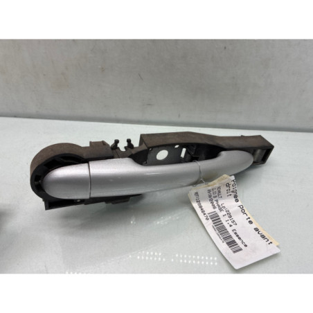 Poignee porte avant droit RENAULT CLIO 3 Photo n°1