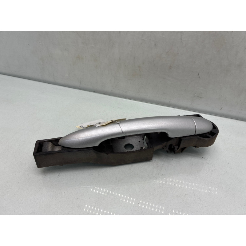 Poignee porte avant droit RENAULT CLIO 3 Photo n°3