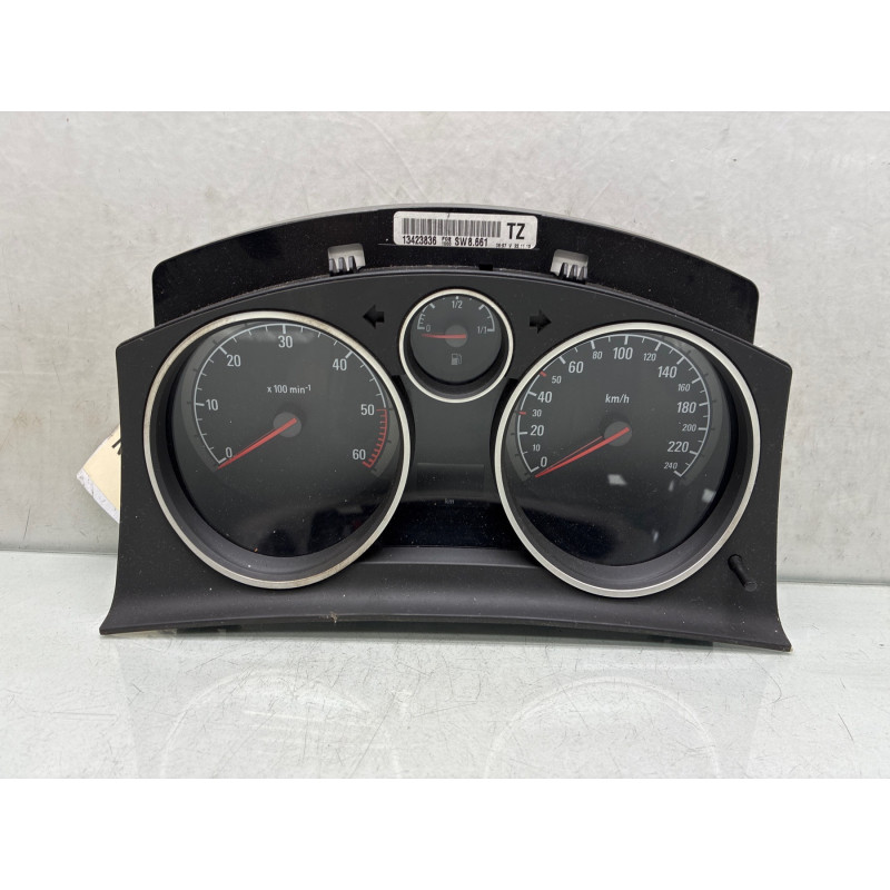 Compteur OPEL ZAFIRA B Photo n°3