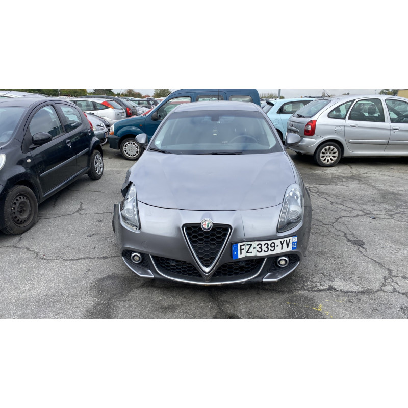 Vitre arriere gauche ALFA ROMEO GIULIETTA 2 Photo n°8