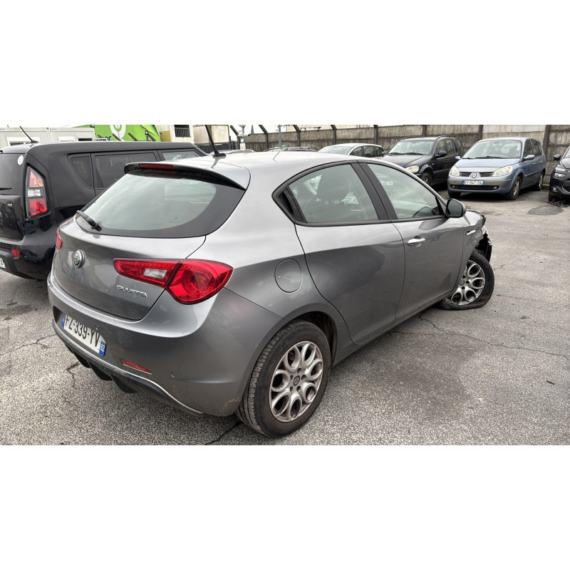 Vitre arriere gauche ALFA ROMEO GIULIETTA 2 Photo n°16