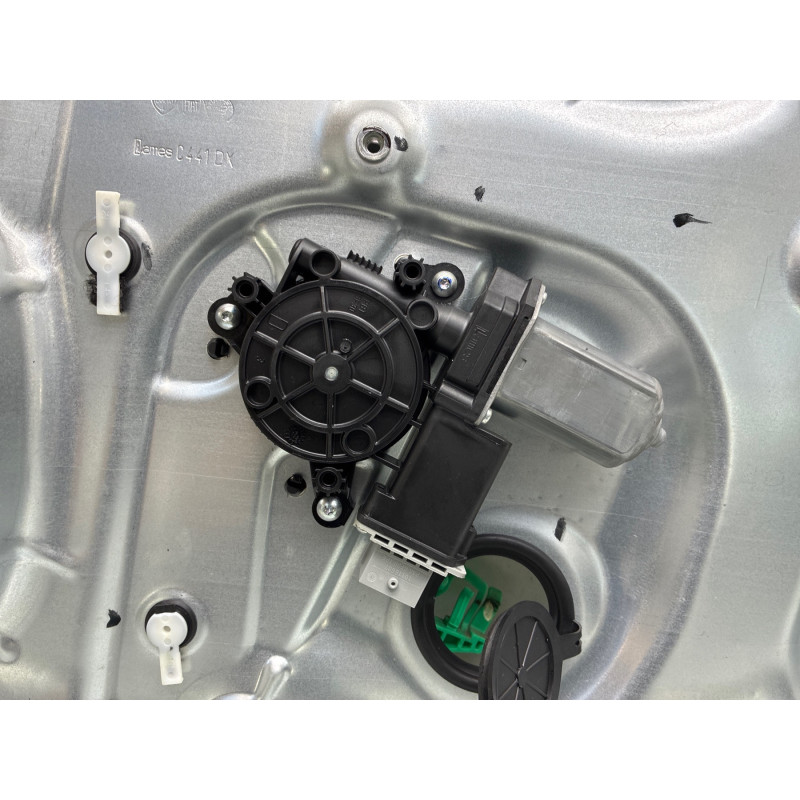 Leve vitre electrique avant droit ALFA ROMEO GIULIETTA 2 Photo n°3