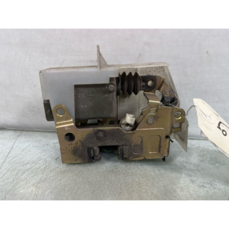 Serrure arriere droit RENAULT CLIO 2