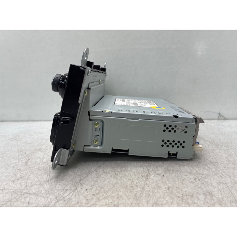 Autoradio d'origine RENAULT CLIO 4 Photo n°6