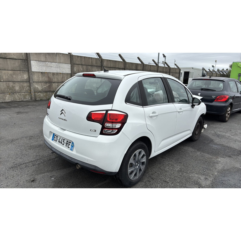 Reservoir AdBlue CITROEN C3 2 Photo n°7