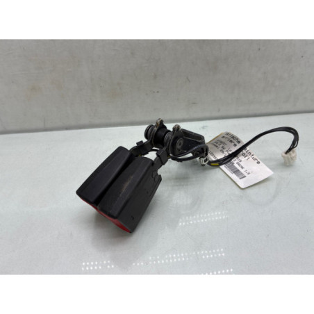 Attache ceinture arriere droit PEUGEOT 308 2 SW