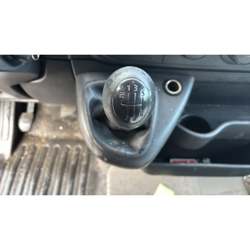 Pretensionneur de ceinture avant droit RENAULT MASTER 3 Photo n°12