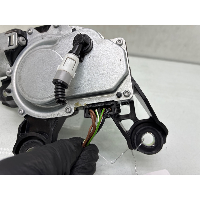 Moteur essuie glace arriere SKODA FABIA 2 Photo n°4