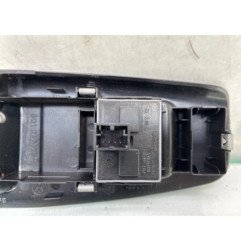 Interrupteur de leve vitre avant gauche VOLKSWAGEN POLO 4