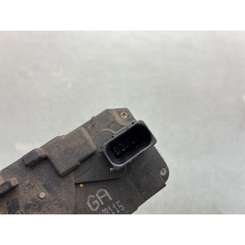 Serrure arriere gauche OPEL ASTRA H Photo n°4