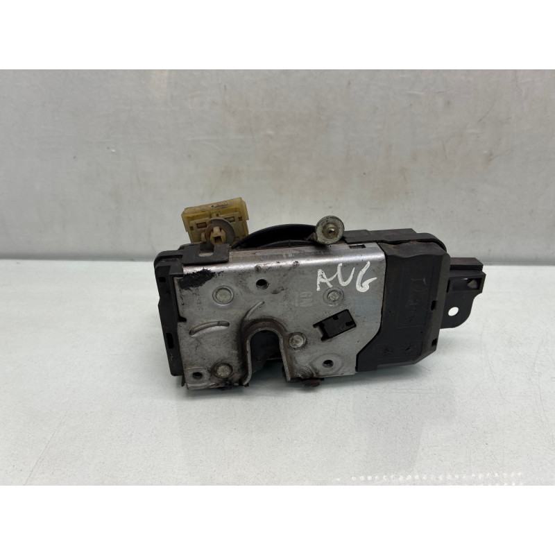Serrure avant gauche OPEL ASTRA H Photo n°4