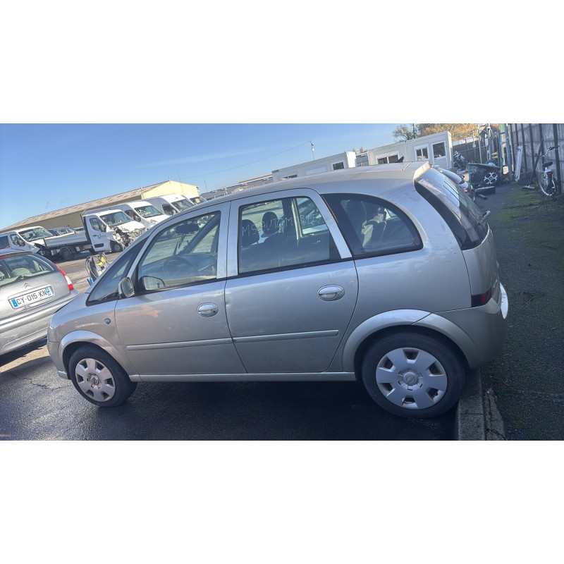 Moteur essuie glace arriere OPEL MERIVA A Photo n°15