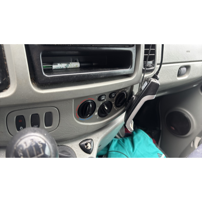 Vitre avant gauche OPEL VIVARO 1 Photo n°19