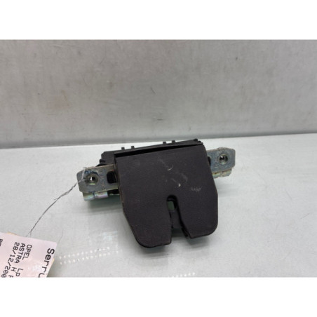 Serrure de hayon OPEL ASTRA H Photo n°1