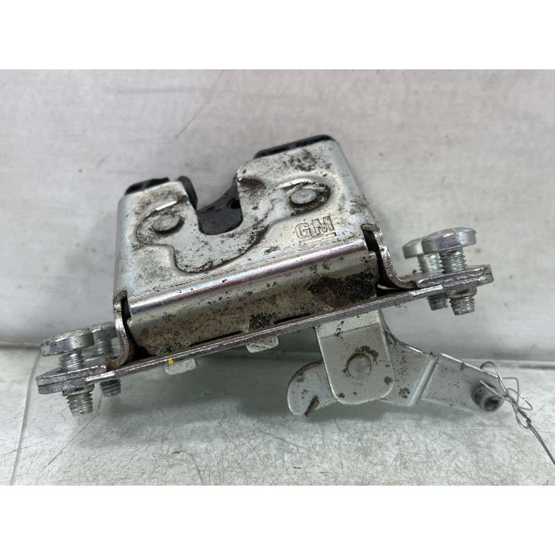 Serrure de coffre OPEL MERIVA A Photo n°3