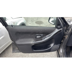 Attache ceinture arriere droit PEUGEOT 306