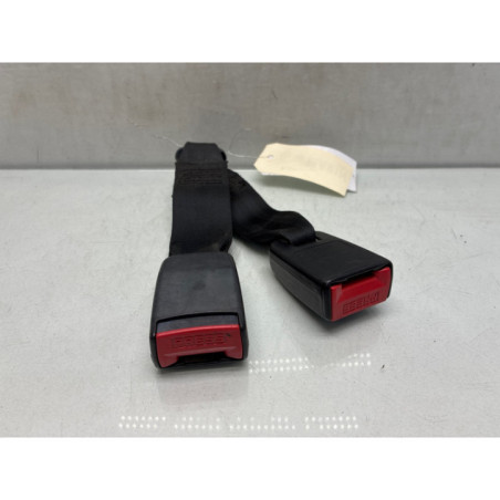 Attache ceinture arriere gauche PEUGEOT 306 Photo n°1