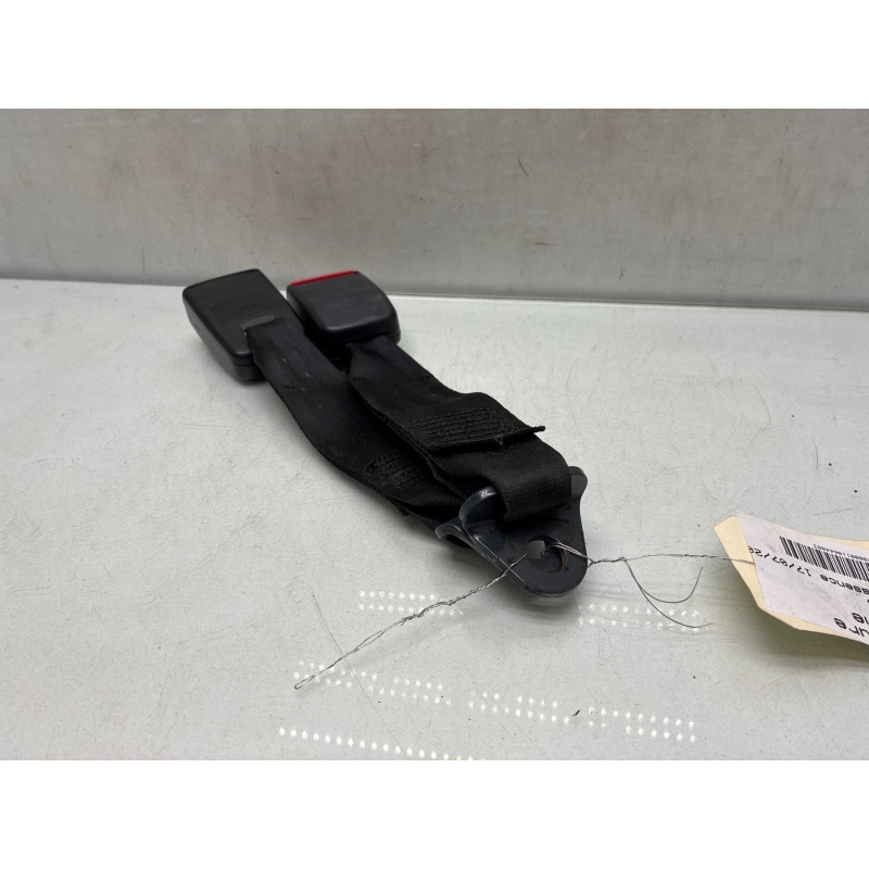Attache ceinture arriere gauche PEUGEOT 306 Photo n°3
