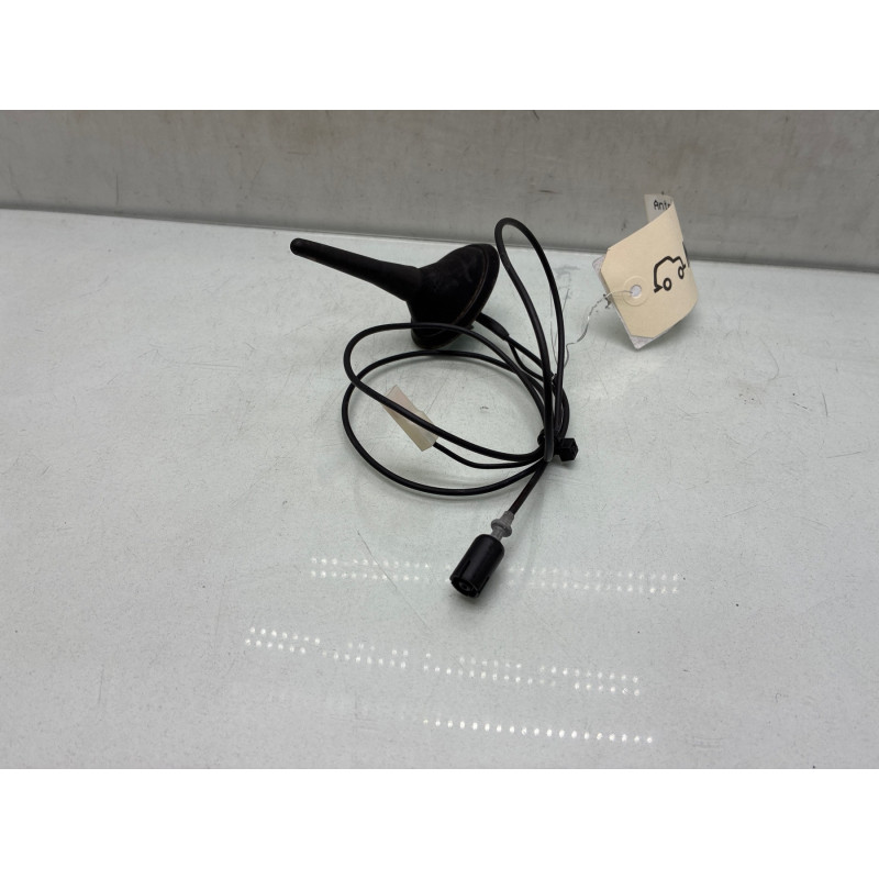 Antenne RENAULT CLIO 2 CAMPUS Photo n°3