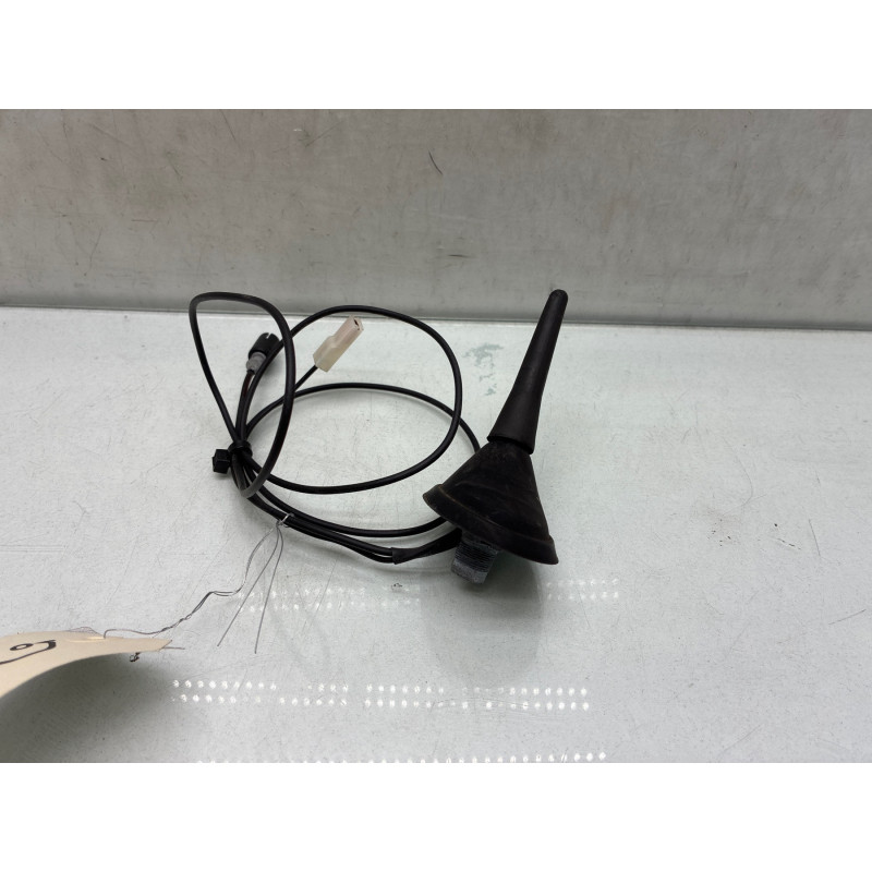 Antenne RENAULT CLIO 2 CAMPUS Photo n°5