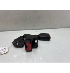 Attache ceinture arriere droit RENAULT CLIO 2 CAMPUS Photo n°1